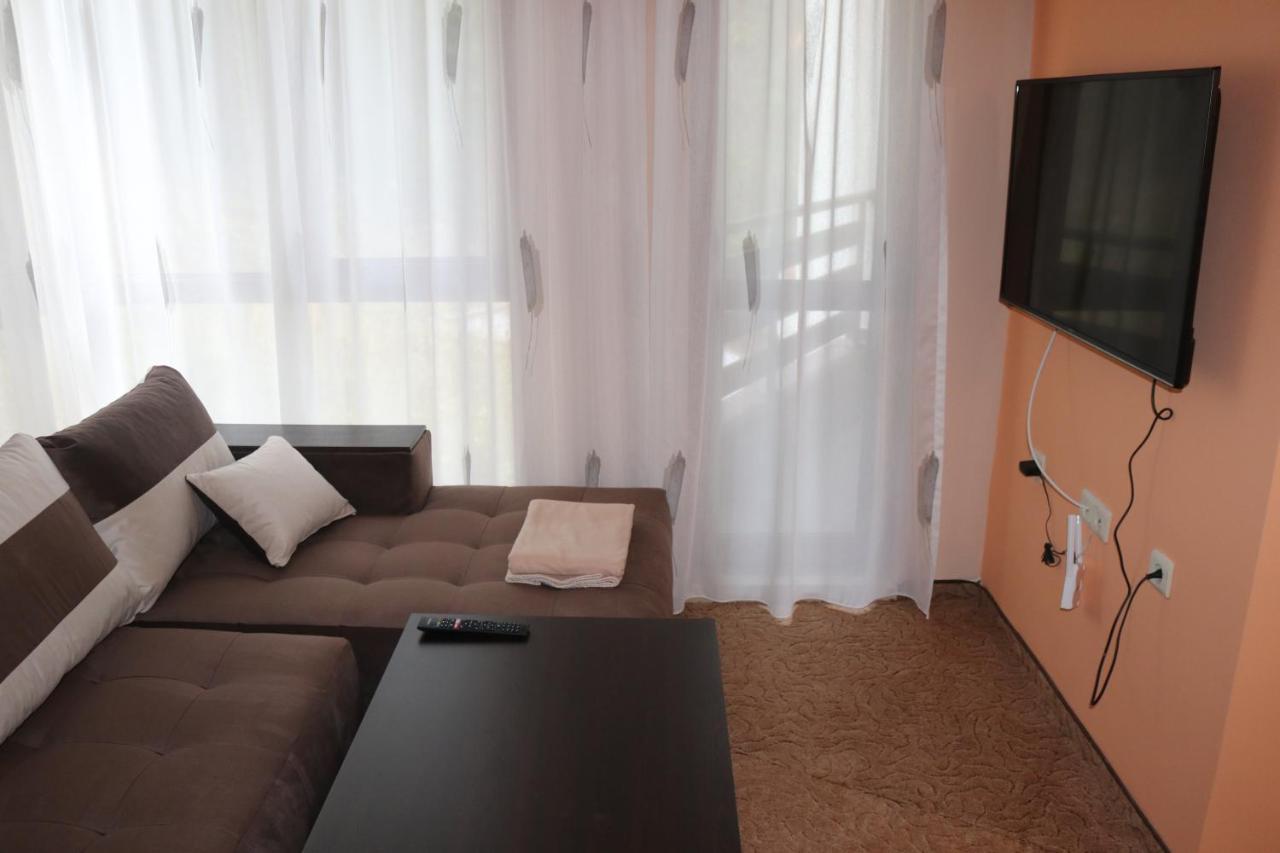 דירות פמפורובו Winter Аpartments Gerovi מראה חיצוני תמונה